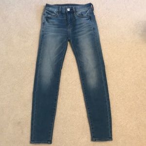 American Eagle Hi-Rise Jegging Crop